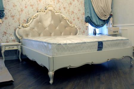 Элитная кровать