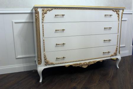 Комод из массива